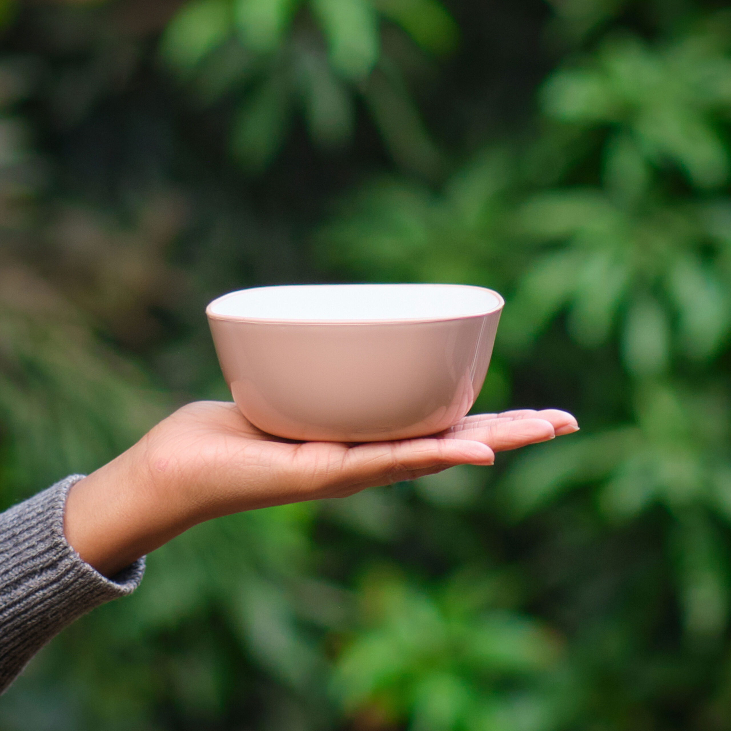 Square Bowls with Spoons Set of 4 Unbreakable | BPA-Free | Microwave Safe | Perfect for Daily Use 15 Square Bowls with Spoons Set of 4 Unbreakable | BPA-Free | Microwave Safe | Perfect for Daily Use - Image 8